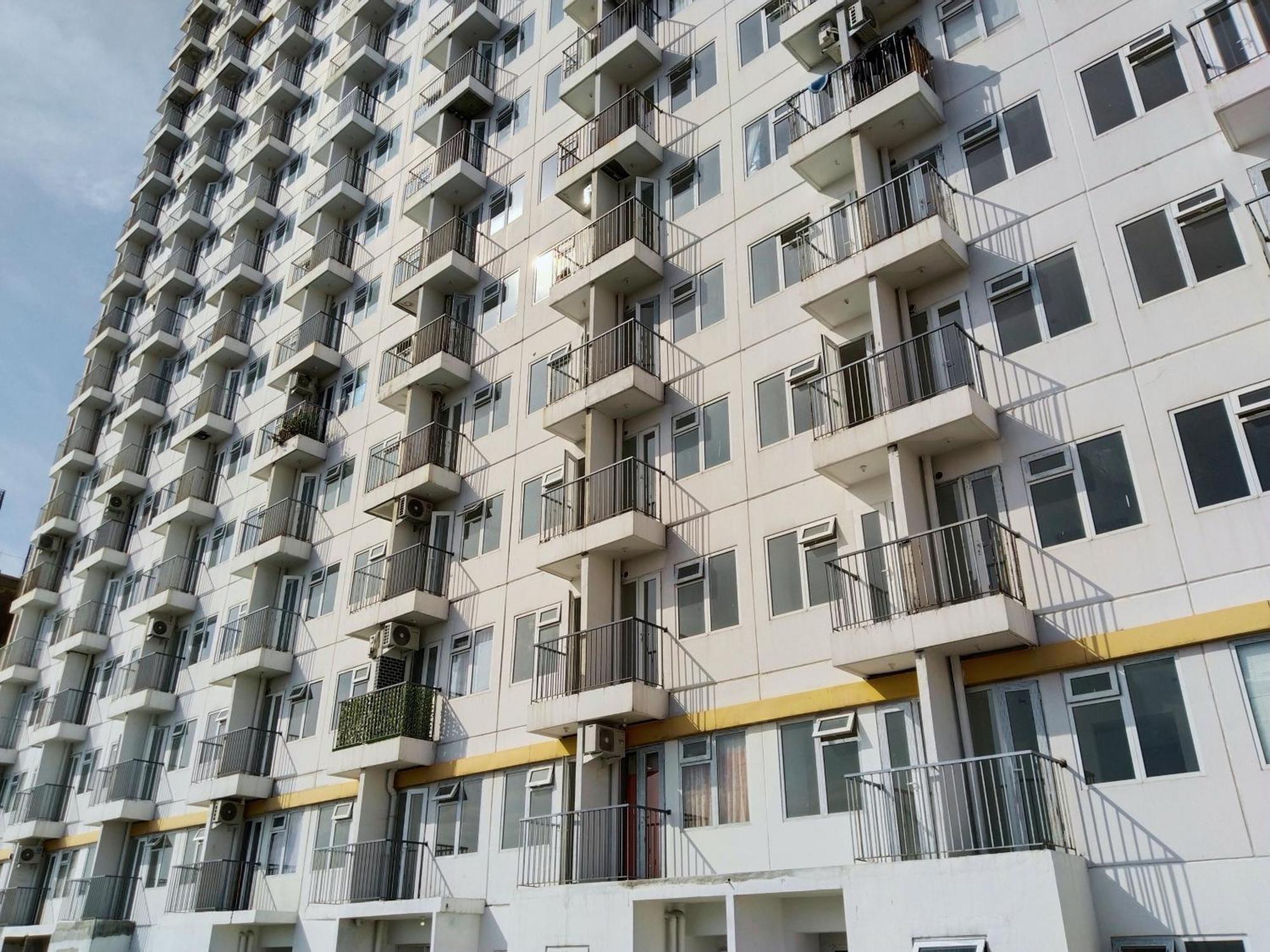 Nusantara Metropolitan Park By Reccoma Bekasi Exterior photo